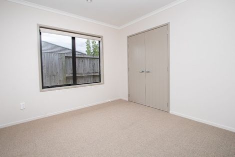 Photo of property in 5 Waltham Place, Rototuna North, Hamilton, 3210