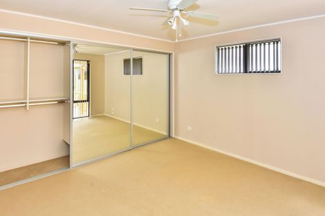 Photo of property in 16 Eloise Place, Clendon Park, Auckland, 2103