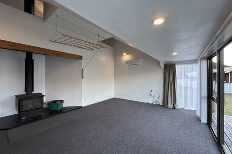 Photo of property in 26 Marina Drive, Frankton, Queenstown, 9300