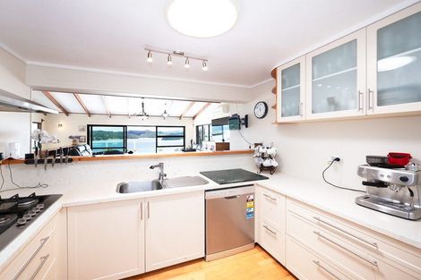 Photo of property in 34 Binnie Street, Paihia, 0200