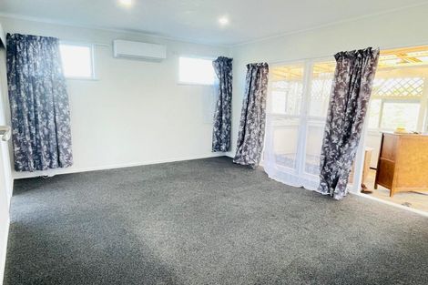 Photo of property in 16 Frangipani Avenue, Manurewa, Auckland, 2102