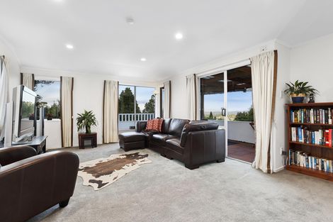 Photo of property in 221 Godley Road, Titirangi, Auckland, 0604