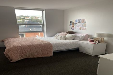 Photo of property in 10/2 Torrens Terrace, Mount Cook, Wellington, 6011