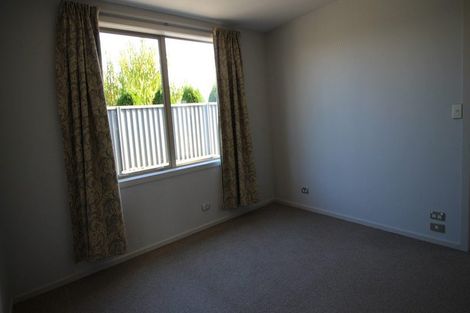 Photo of property in 16 Henderson Drive, Alexandra, 9320