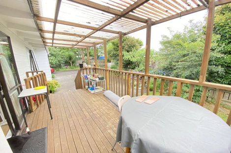 Photo of property in 3a Universal Drive, Henderson, Auckland, 0610