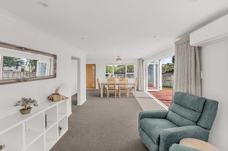 Photo of property in 11 Leander Place, Milson, Palmerston North, 4414