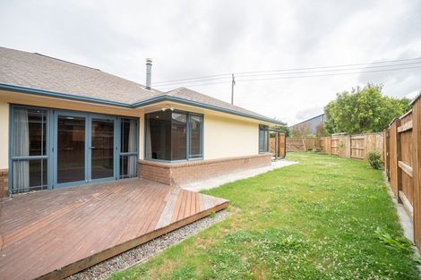 Photo of property in 64 Royal Oak Drive, Kelvin Grove, Palmerston North, 4414