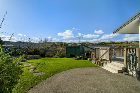 Photo of property in 2 Kassa Rise, Helensville, 0800
