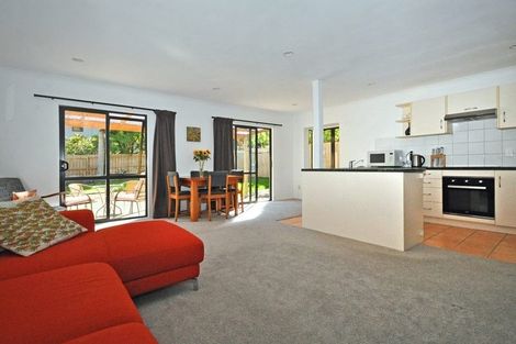 Photo of property in 18 Blumhardt Place, Avondale, Auckland, 1026