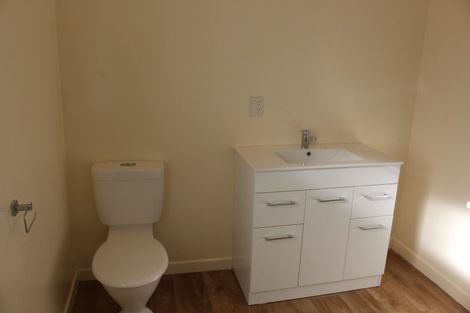 Photo of property in 5a Royal Crescent, Saint Kilda, Dunedin, 9012