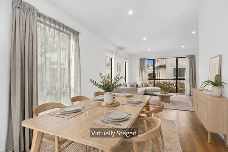 Photo of property in 19a Northcross Drive, Oteha, Auckland, 0632