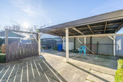 Photo of property in 65 Kilmarnock Street, Wallacetown, 9816