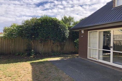 Photo of property in 70a Straven Road, Fendalton, Christchurch, 8014