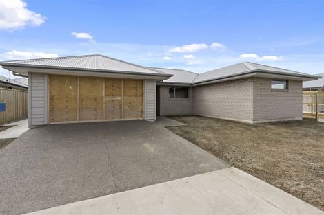 Photo of property in 142 Northbrook Road, Rangiora, 7400
