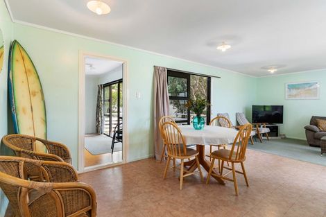 Photo of property in 115 Sylvia Road, Whangamata, 3620
