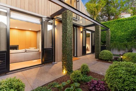 Photo of property in 14 Taurarua Terrace, Parnell, Auckland, 1052