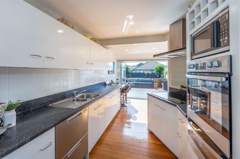 Photo of property in 9 Kennedys Bush Road, Halswell, Christchurch, 8025