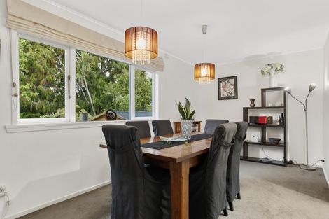 Photo of property in 221 Godley Road, Titirangi, Auckland, 0604