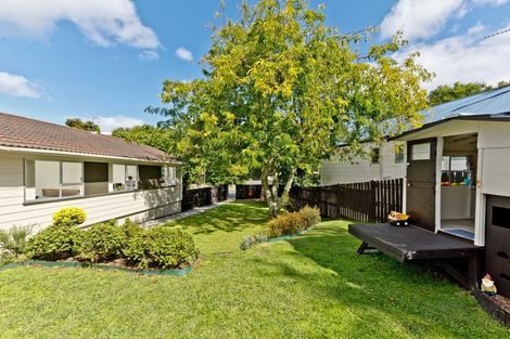 Photo of property in 7 Celina Place, Browns Bay, Auckland, 0630