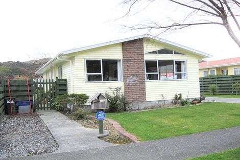 Photo of property in 53 Berkeley Road, Wainuiomata, Lower Hutt, 5014