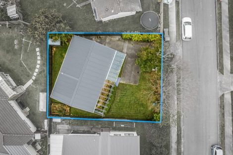 Photo of property in 2/2 Crosby Road, West Harbour, Auckland, 0618
