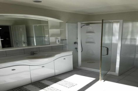 Photo of property in 88b Picasso Drive, West Harbour, Auckland, 0618