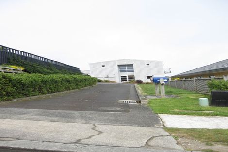 Photo of property in 26 Landsdowne Terrace, Karori, Wellington, 6012