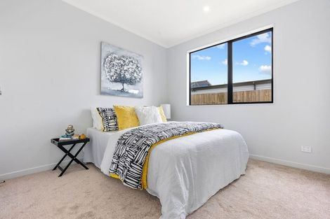 Photo of property in 65 Clarks Beach Road, Clarks Beach, 2122