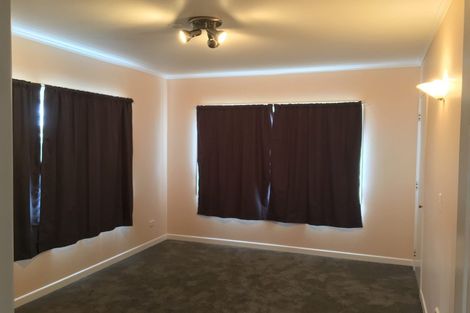 Photo of property in 1/49 Oakdale Road, Mount Roskill, Auckland, 1041