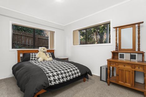 Photo of property in 22 Calluna Crescent, Totara Heights, Auckland, 2105