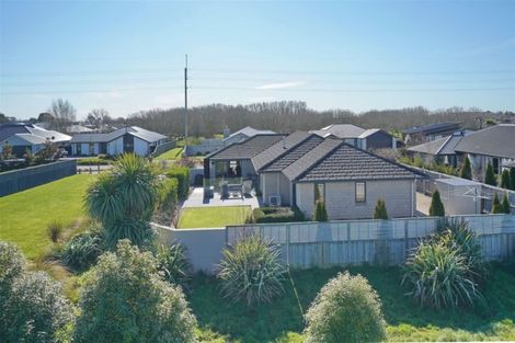 Photo of property in 21 Parklea Avenue, Halswell, Christchurch, 8025