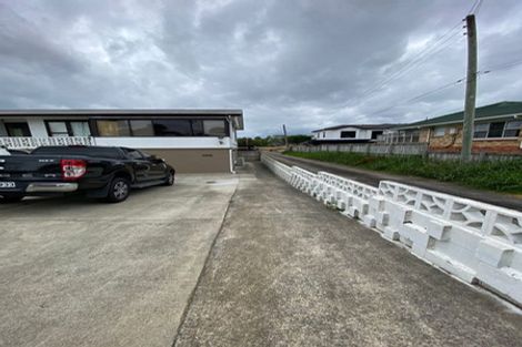 Photo of property in 25 Miles Avenue, Papatoetoe, Auckland, 2025