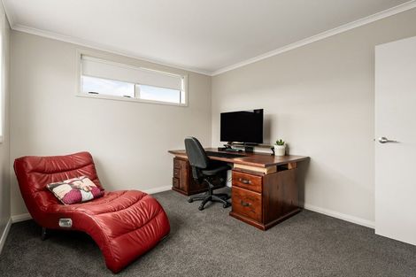 Photo of property in 83 Penetaka Heights, Pyes Pa, Tauranga, 3112