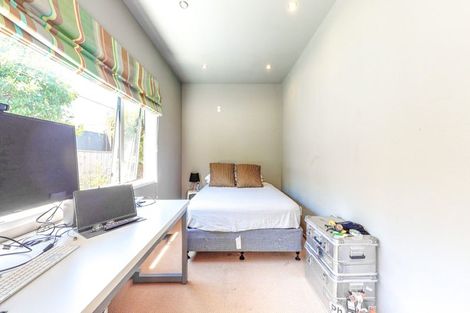 Photo of property in 143 Derwent Street, Island Bay, Wellington, 6023