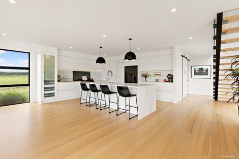 Photo of property in 160 Batty Road, Kingseat, Papakura, 2580