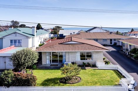 Photo of property in 2/32 Young Street, New Plymouth, 4310