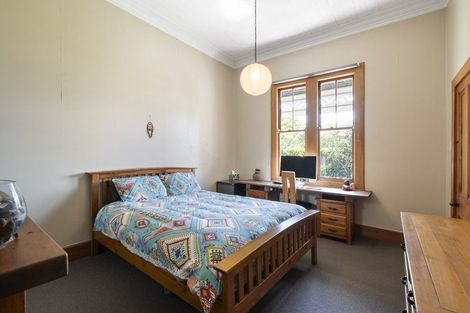 Photo of property in 18 Bourke Street, Palmerston North, 4410