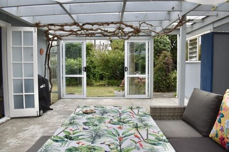 Photo of property in 30 Kapiti Lane, Otaki Beach, Otaki, 5512