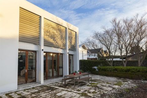 Photo of property in 100a Glandovey Road, Fendalton, Christchurch, 8052