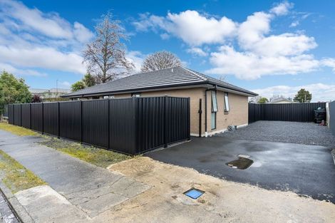Photo of property in 37 Lanark Street, Balclutha, 9230