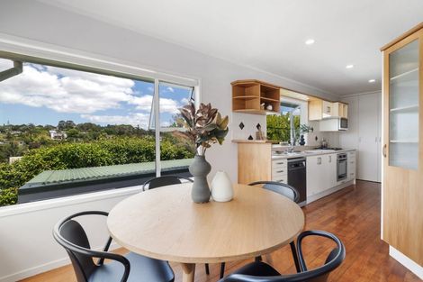 Photo of property in 7 Charmaine Road, Torbay, Auckland, 0630