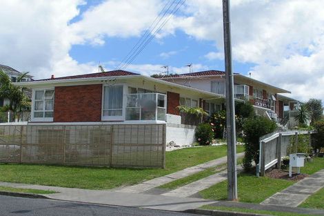 Photo of property in 4/7 Onepoto Road, Hauraki, Auckland, 0622
