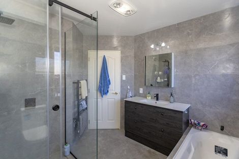 Photo of property in 5 Berkley Place, Oamaru North, Oamaru, 9400