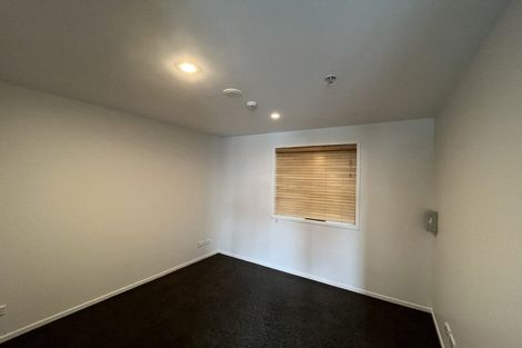 Photo of property in Bella Vista, 1h/84 Gunner Drive, Te Atatu Peninsula, Auckland, 0610