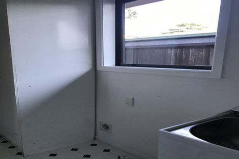 Photo of property in 1/5 Rhyl Place, Bryndwr, Christchurch, 8053