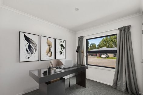 Photo of property in 4 Kinnaird Close, Alexandra, 9320