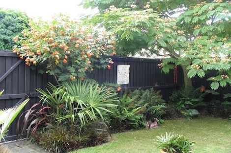 Photo of property in 201 Avonhead Road, Avonhead, Christchurch, 8042