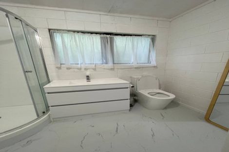 Photo of property in 3/19a Verbena Road, Birkdale, Auckland, 0626