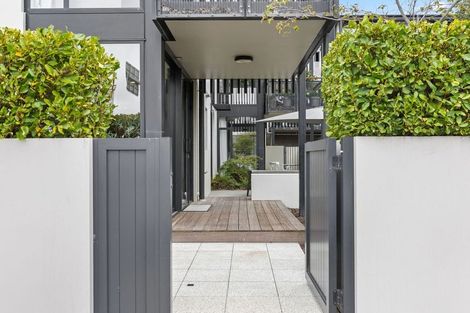 Photo of property in 1/50 Kilmore Street, Christchurch Central, Christchurch, 8013