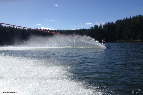 Photo of property in 28 Rangatira Drive, Mangakino, 3421